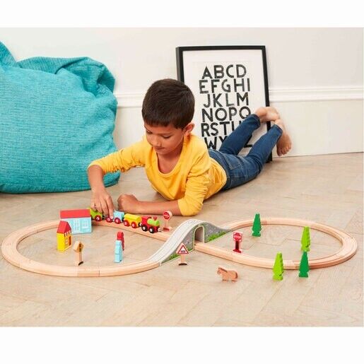 Early Learning Centre Wooden Little Town Train Set